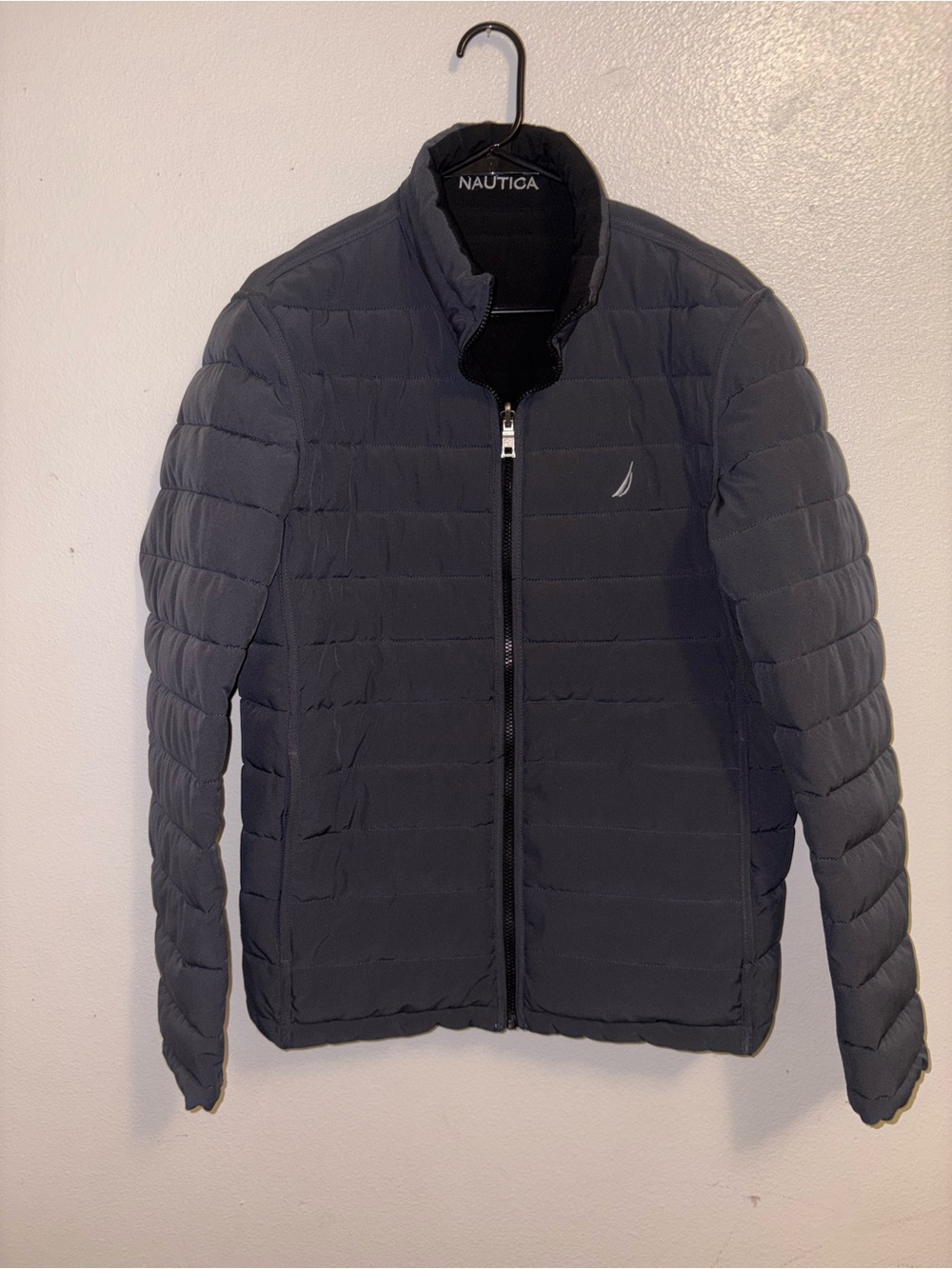 Nautica Men's Gray Black Reversible Puffer Jacket Size Medium